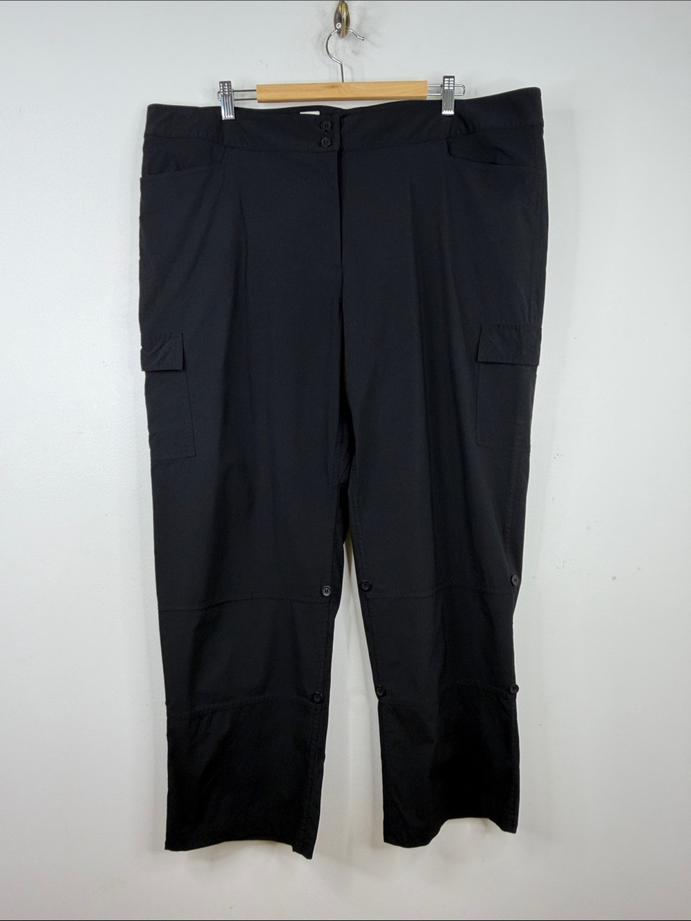 Tilley Pants Womens 20 Black Stretch Roll Tab Capri Travel Made in Canada